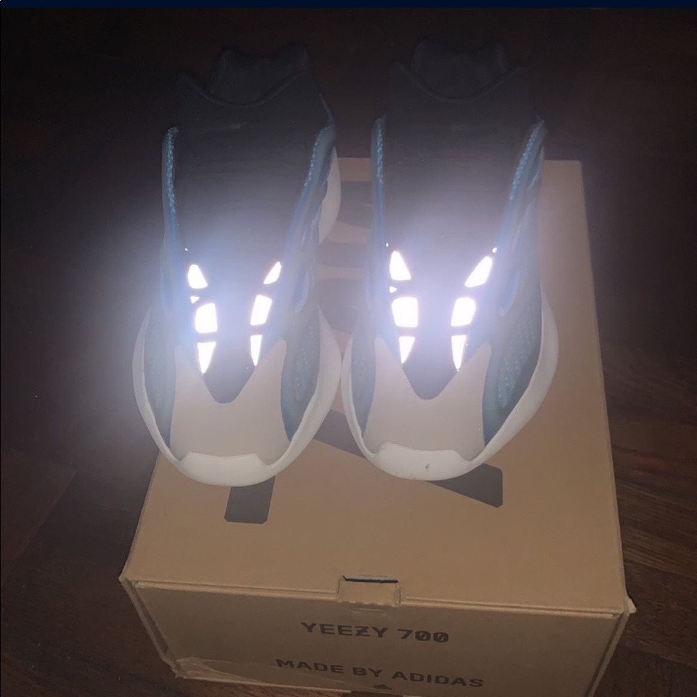Yeezy 700